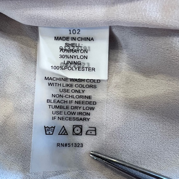 Paisley Ruffle Bell Sleeve Lined Tie Strings Sz Medium Boho Coastal Cowgirl - Picture 12 of 12